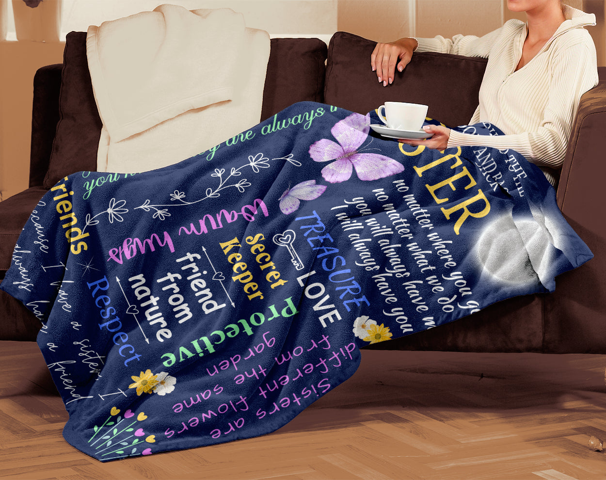 Love You To The Moon and Back Sister Gift Throw Blanket, Birthday Gift, Graduation Gift Blanket Fleece Flannel Fuzzy Lightweight Travel Blankets Soft Warm Plush Throw Blanket Cozy All-Season Blanket and Throw