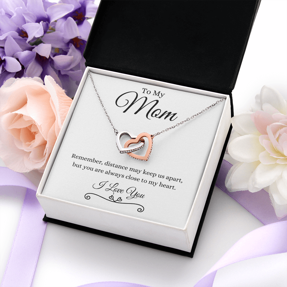 To My Mom / Interlocking Hearts necklace