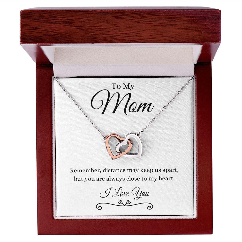 To My Mom / Interlocking Hearts necklace
